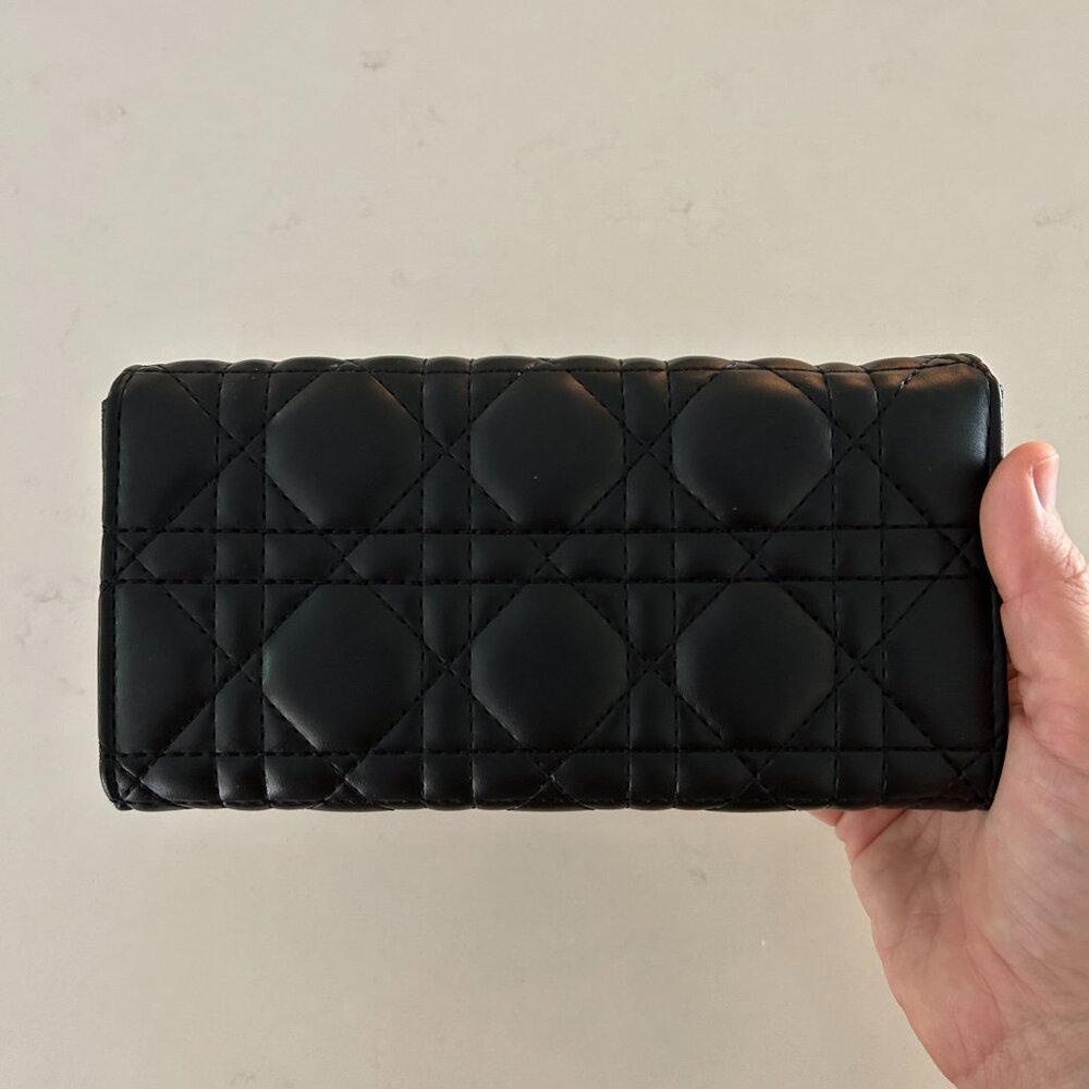 Dior Black Caro Quilted Wallet - Picture 5 of 11